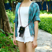 Lade das Bild in den Galerie-Viewer, Rot gelb weiß / Xperia L1