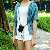 Lade das Bild in den Galerie-Viewer, Rot gelb weiß / Xperia L3