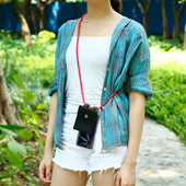 Load image into Gallery viewer, Pink schwarz weiß gepunktet / A52