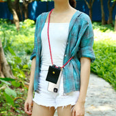 Lade das Bild in den Galerie-Viewer, Pink schwarz weiß gepunktet / iPhone 12 / 12 PRO